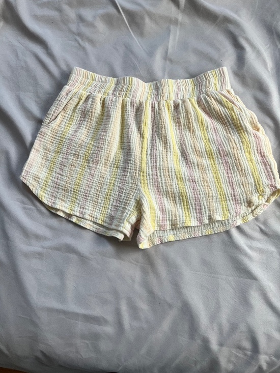 Pink Lily Pants - Pink Lily shorts